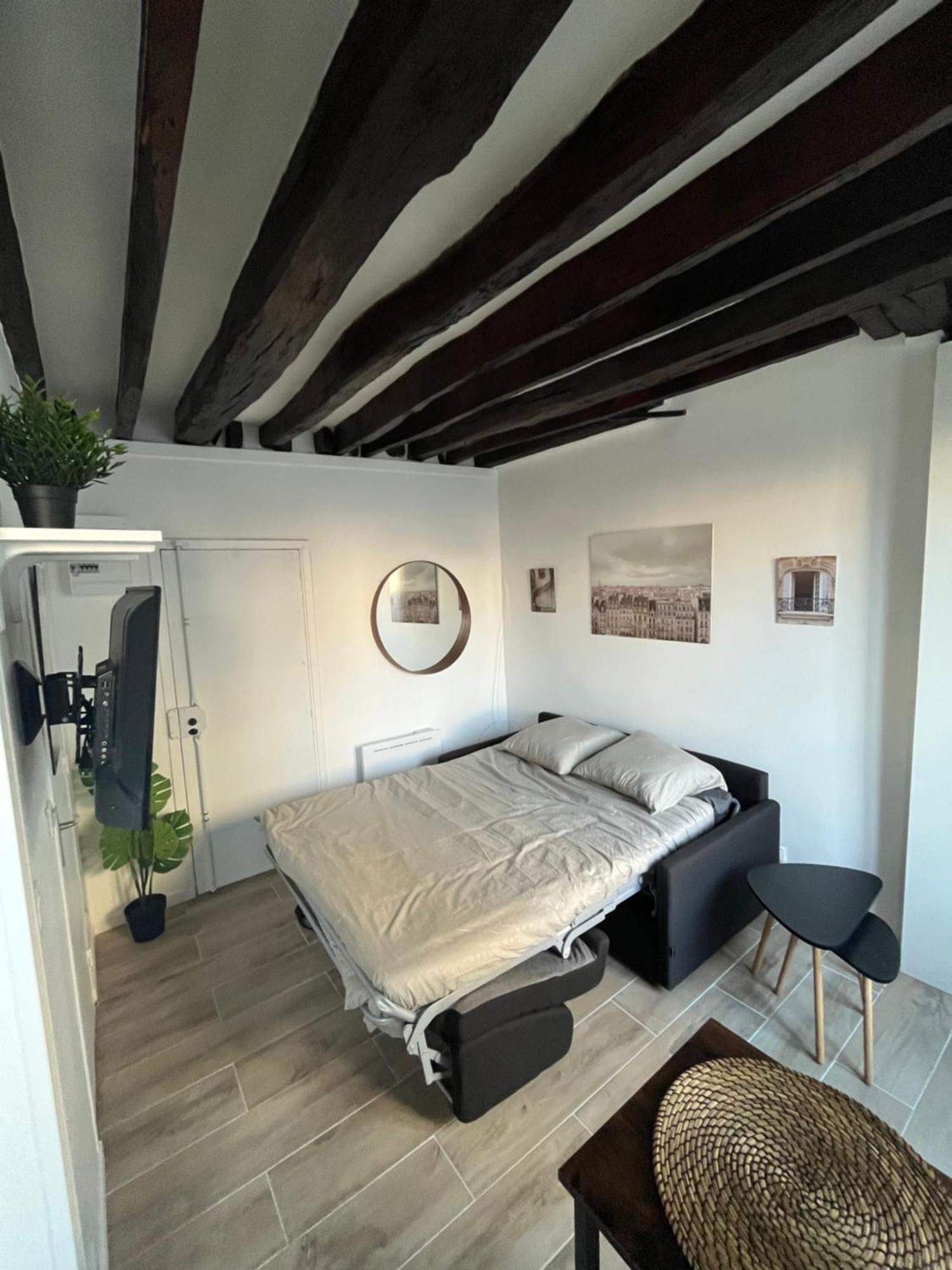 Charmant Studio Au Coeur Du Marais Paris Exterior foto